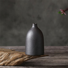 Load image into Gallery viewer, Ceramic Vase
