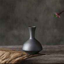 Load image into Gallery viewer, Ceramic Vase