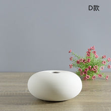 Load image into Gallery viewer, Ceramic Vase